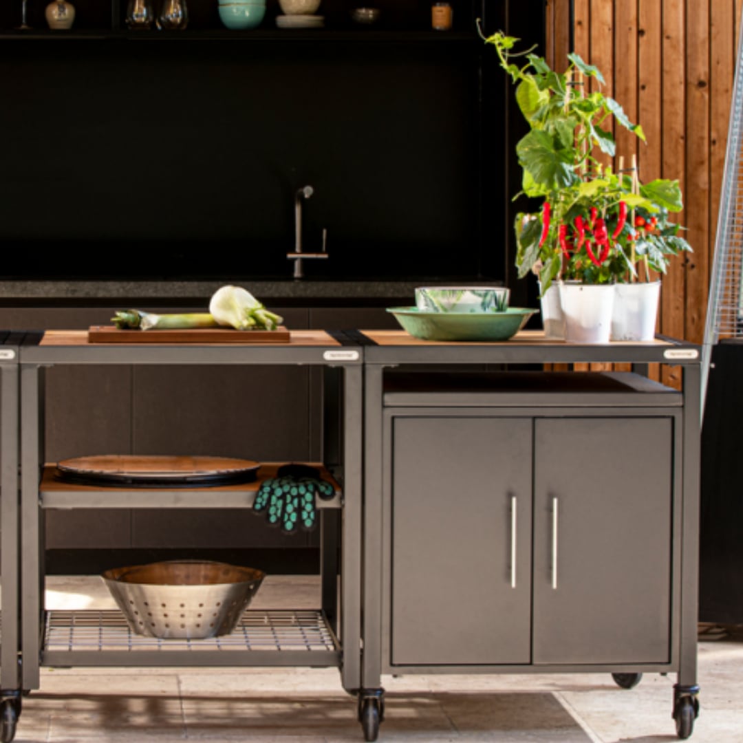 Nástavbová modulární venkovní skříňka BGE